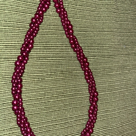 Jewelry Bundle of 4 Assorted Necklaces - Picture 6 of 7